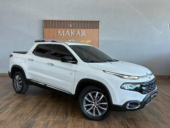 FIAT TORO 2.0 16V TURBO DIESEL VOLCANO 4WD AT9